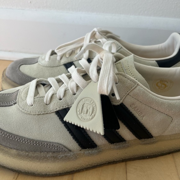 Ronnie Fieg x Clarks x 8th Street Samba 'Kithmas - Picture 6 of 12